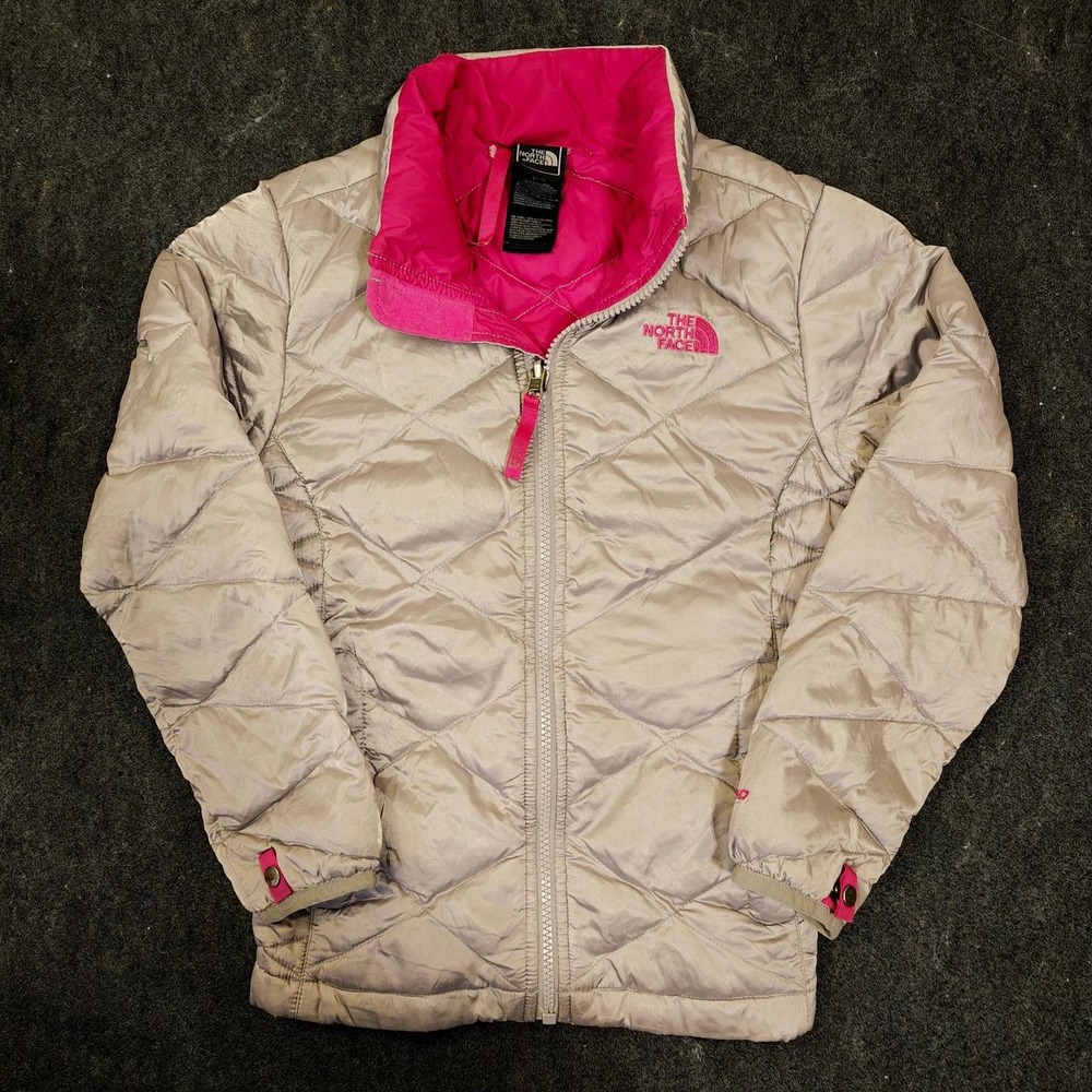 The North Face Girls Grey Pink 550 Down Puffer Jacket Size S 7/8 Quilted Coat